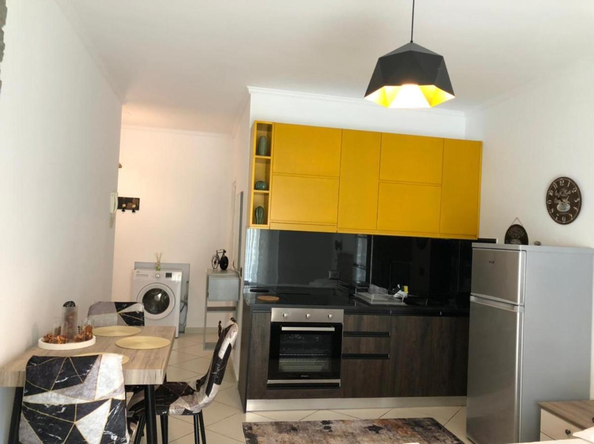 Sunset Apartments Lungomare Vlorë Exterior foto