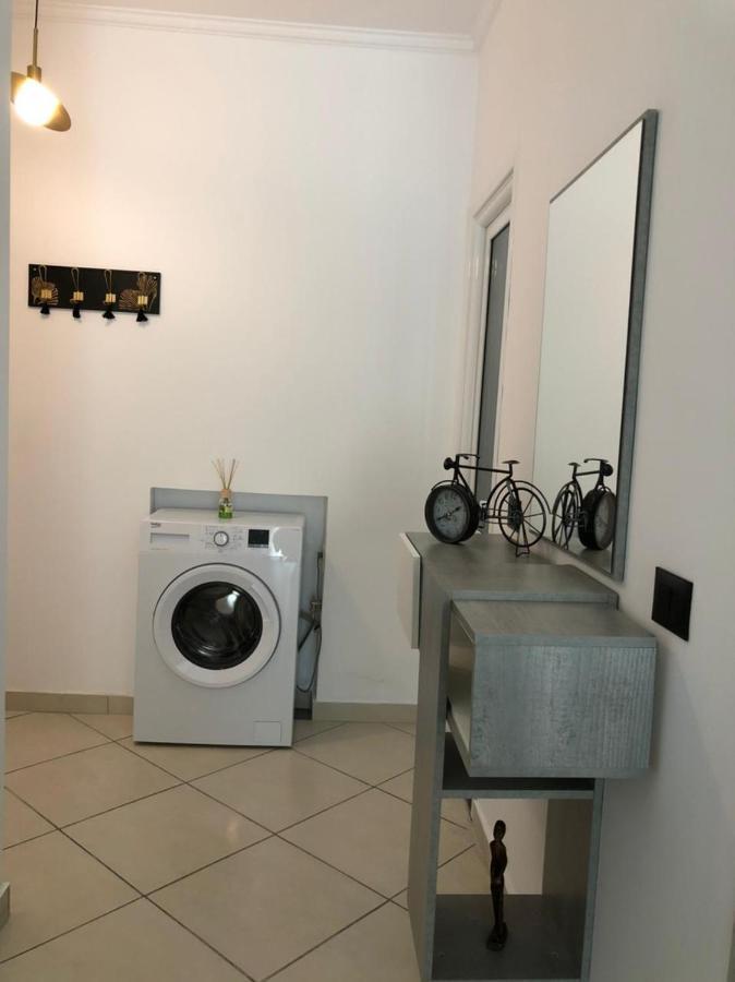 Sunset Apartments Lungomare Vlorë Exterior foto