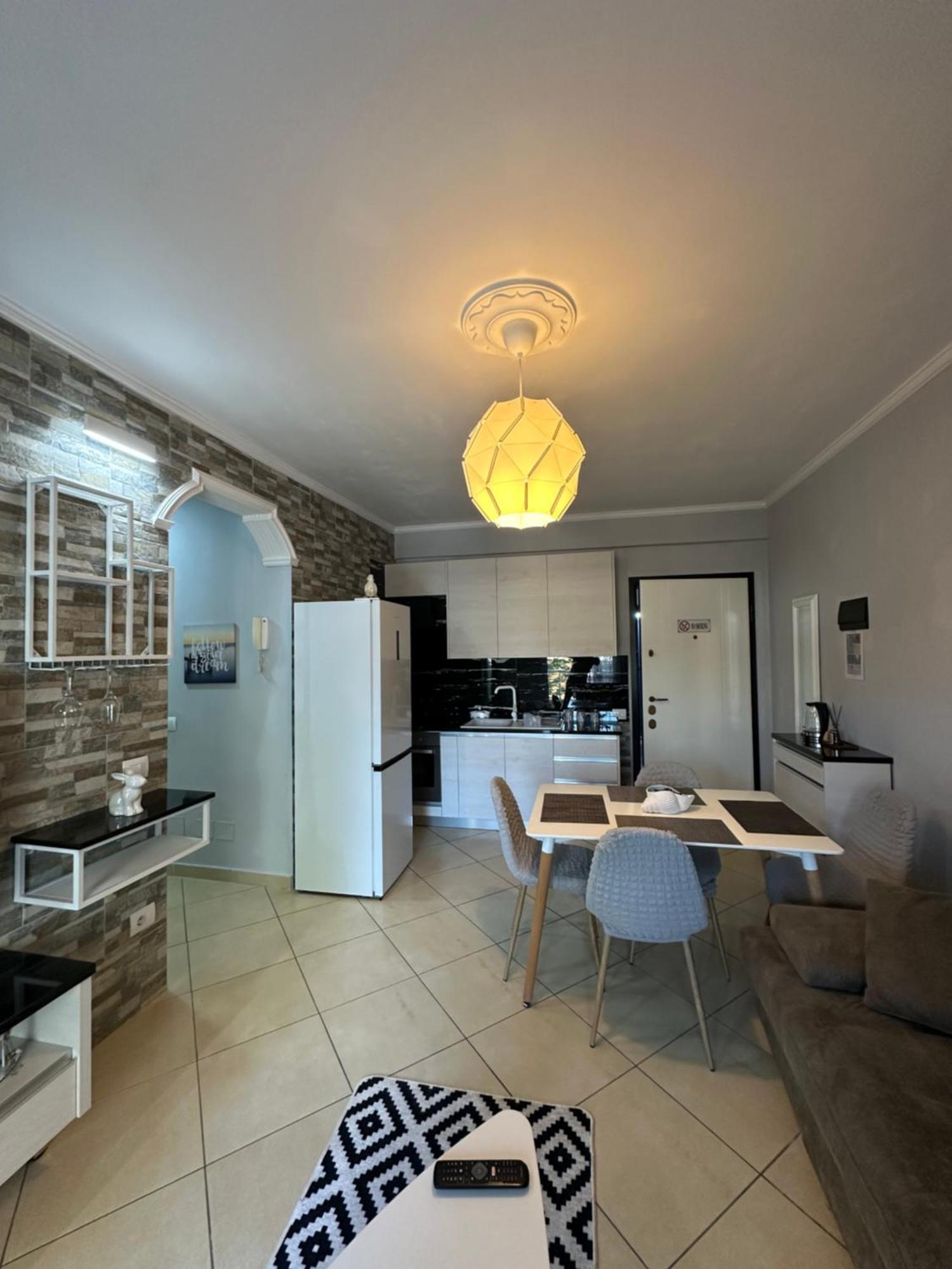 Sunset Apartments Lungomare Vlorë Exterior foto